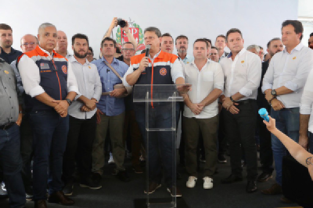 Aparelhamento estatal: o uso do Itamaraty para blindar magistrados no exterior
